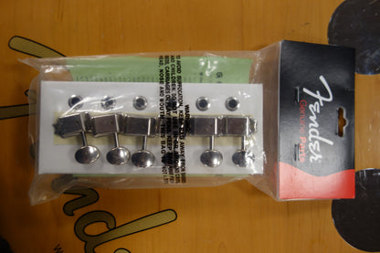 Fender Road Worn Guitar Machine Heads Nickel